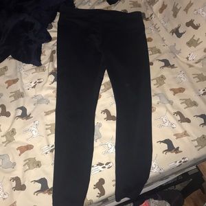 MEDIUM POWERHOLD FABLETICS LEGGINGS